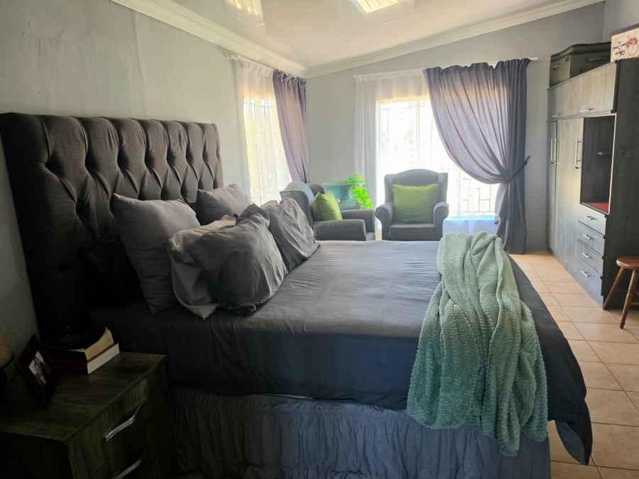 3 Bedroom Property for Sale in Upington Rural Northern Cape